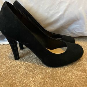 Kelly & Katie black heels